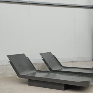sandy bruns chaise longue steel gstar jean prouve